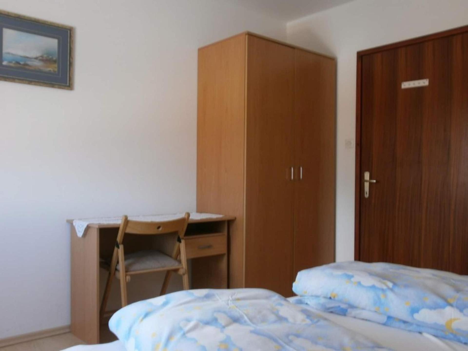 Family Apartments Viva Close To The Beach Krk Town Extérieur photo