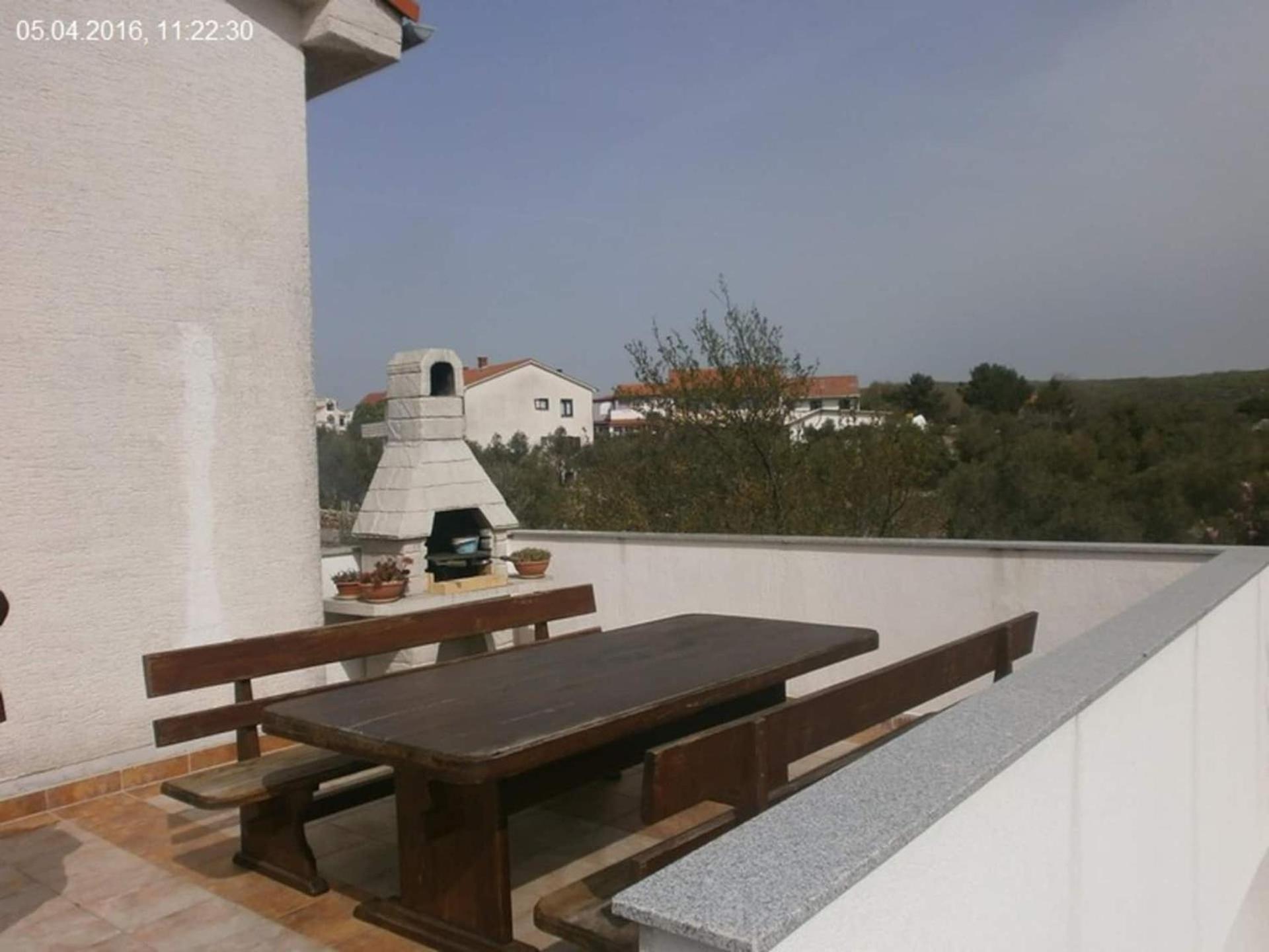 Family Apartments Viva Close To The Beach Krk Town Extérieur photo