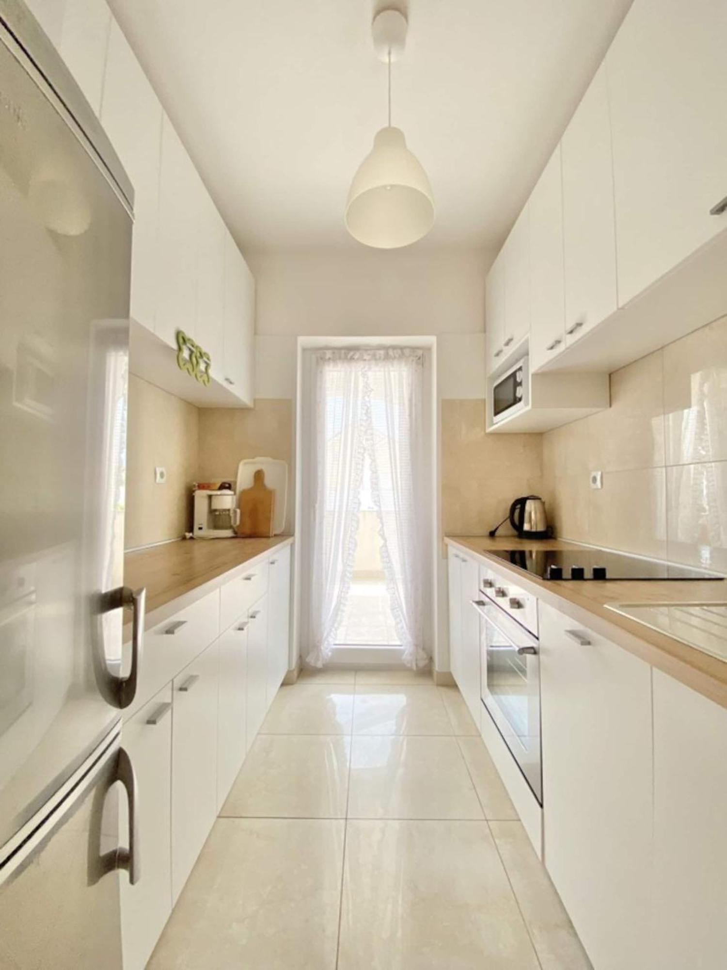 Family Apartments Viva Close To The Beach Krk Town Extérieur photo
